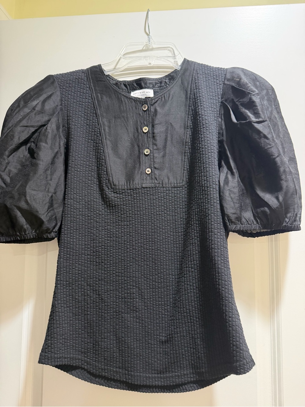 Current Air Black Textured Puff Sleeve Blouse